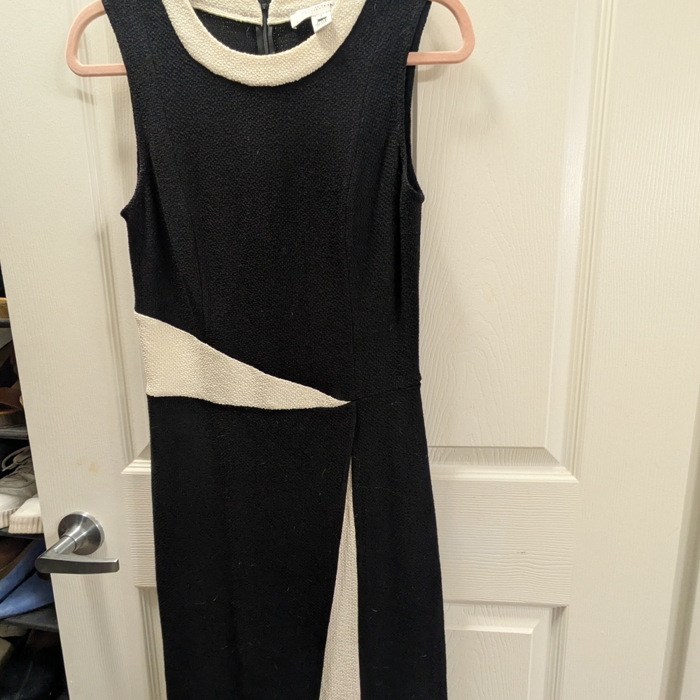 St. John Black and Cream Sleeveless Dress
